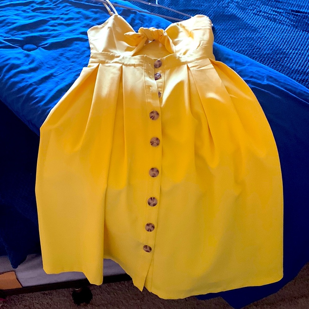 Yellow dress